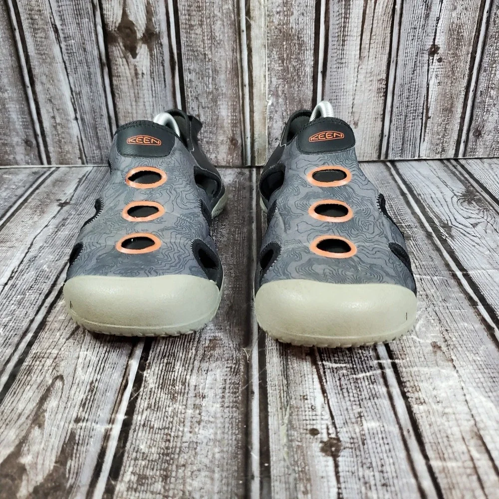 Keen Youth Stingray Sport Water Shoes Hiking Sandals Gray Black Orange Size 4